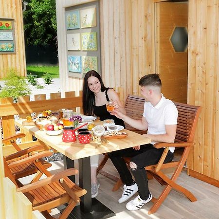 Honey Paradise Glamping Resort Dobova Zewnętrze zdjęcie